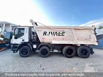 Caminhão Iveco TRAKKER 380-T42 6x4 2p (Diesel)