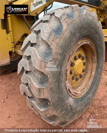 Motoniveladora Caterpillar 120K