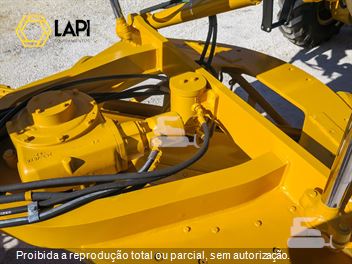 Motoniveladora Caterpillar 12K