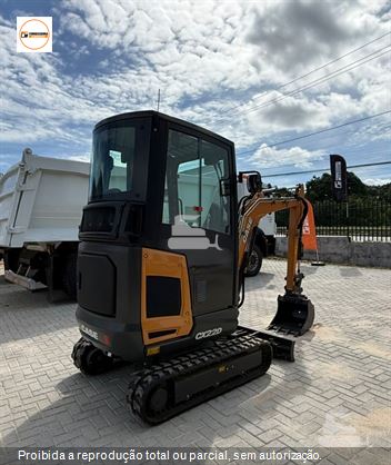 Mini-Escavadeira Case CX22D