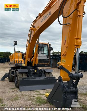 Escavadeira Hyundai R210LC-9S