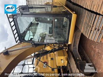 Escavadeira Caterpillar 313GC