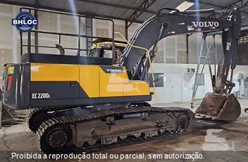 Escavadeira Volvo EC220DL