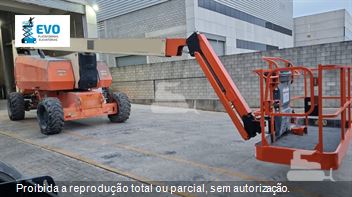 Plataforma Aérea (Elevatória) JLG 800 AJ