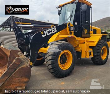 Pá Carregadeira JCB 422 ZX