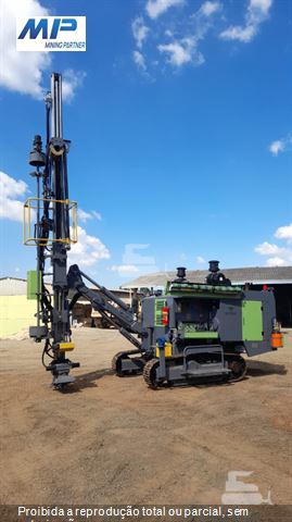 Perfuratriz Geotrac HYD T-45