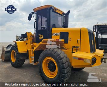 Pá Carregadeira JCB 422 ZX