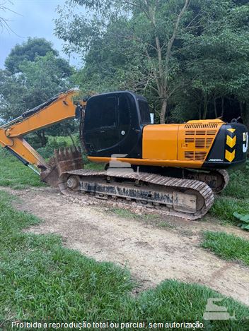 Escavadeira JCB JS200 LC