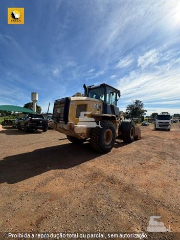 Pá Carregadeira Caterpillar 924K