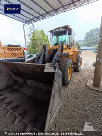 Pá Carregadeira Volvo L60