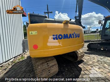 Escavadeira Komatsu PC130