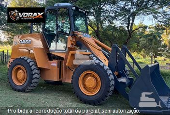 Pá Carregadeira Case W20E