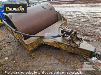 Rolo Compactador Agritec RCV 18000