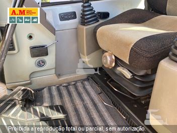 Escavadeira Hyundai R210LC-7