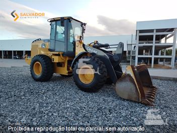 Pá Carregadeira John Deere 524K-II