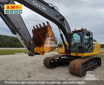 Escavadeira John Deere 210GLC