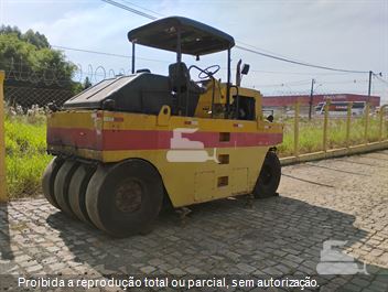 Rolo Compactador Dynapac CP221