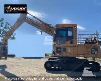 Escavadeira Florestal Komatsu PC200