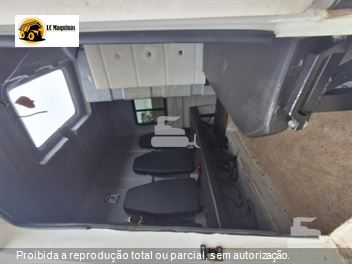 Caminhão Volkswagen 11-180 Delivery 2p (diesel)(E5)