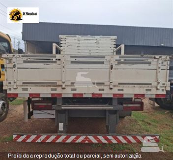 Caminhão Volkswagen 11-180 Delivery 2p (diesel)(E5)