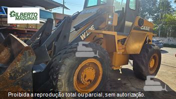 Pá Carregadeira Case W20E