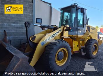 Pá Carregadeira New Holland W130