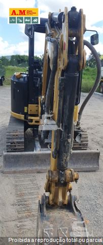 Mini-Escavadeira Caterpillar 302.7