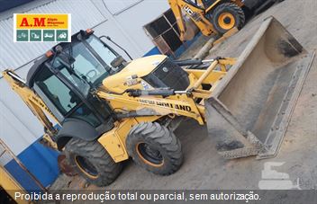 Retro Escavadeira New Holland B95B