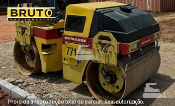 Rolo Compactador Dynapac CC102