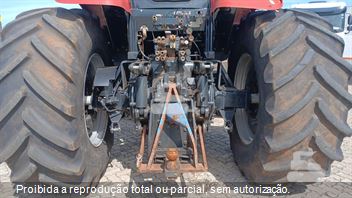 Trator Agrícola Case PUMA 215
