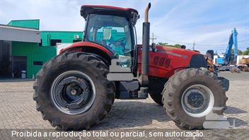 Trator Agrícola Case PUMA 215