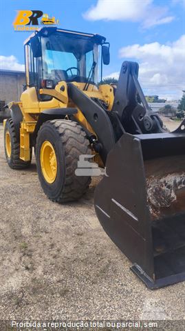 Pá Carregadeira Volvo L90F