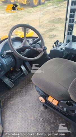 Pá Carregadeira Volvo L90F