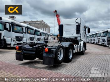 Caminhão Volkswagen 25-420 Constellation 6x2 2p (Diesel)(E5)