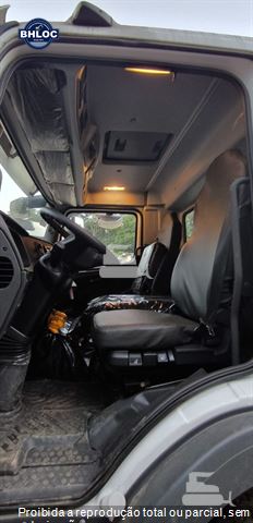 Caminhão Mercedes-Benz Atego 3133 6x4 2p (diesel)(E6)