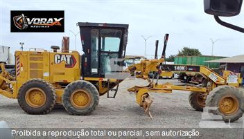 Motoniveladora Caterpillar 140K
