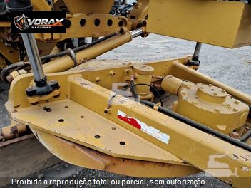 Motoniveladora Caterpillar 140K