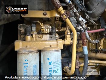 Pá Carregadeira Caterpillar 966L