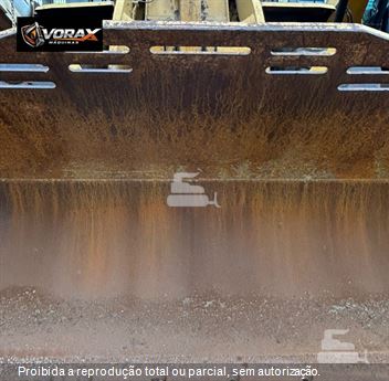 Pá Carregadeira Caterpillar 966L