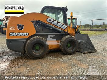 Mini-Carregadeira Case SV300