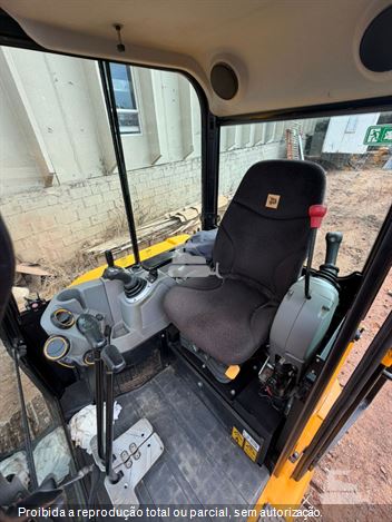 Mini-Escavadeira JCB Outros