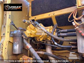 Escavadeira Caterpillar 336
