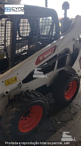 Mini-Carregadeira Bobcat S530