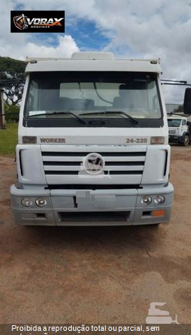 Caminhão Volkswagen 24-220/24-220 Worker T 3-Eixos 2p (Diesel)