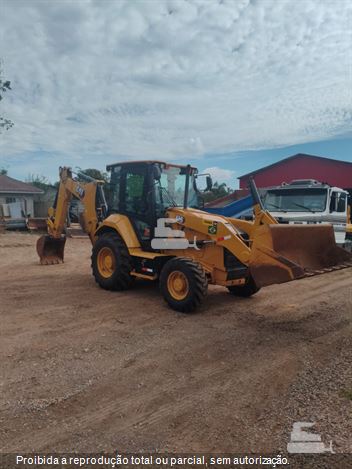Retro Escavadeira Caterpillar 416E