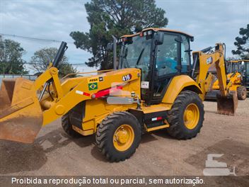 Retro Escavadeira Caterpillar 416E