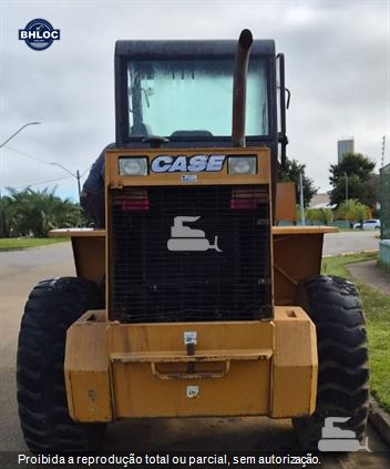 Pá Carregadeira Case W20E