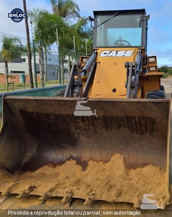 Pá Carregadeira Case W20E