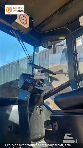 Rolo Compactador Dynapac CA250