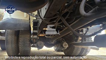 Caminhão Volkswagen 13-130 3-Eixos 2p (diesel)
